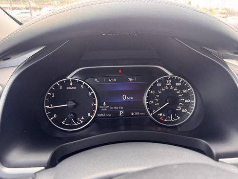 Used 2021 Nissan Murano SV image 25