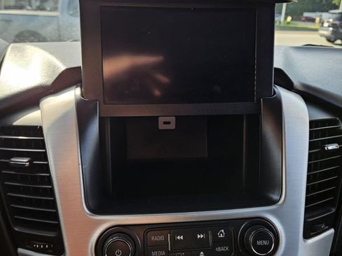 Used 2019 GMC Yukon SLT AWD/4WD image 25