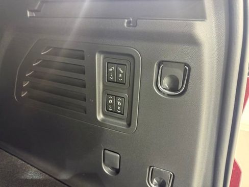 New 2026 Buick Enclave Sport Touring w/ Power Package image 9