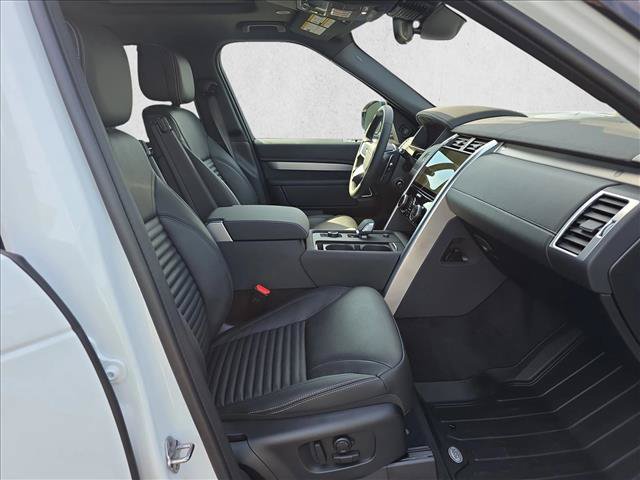 New 2026 Land Rover Discovery Limited Edition AWD/4WD image 10