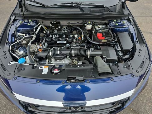 Used 2019 Honda Accord LX image 22