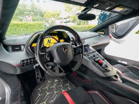 Used 2016 Lamborghini Aventador LP 750-4 Superveloce AWD/4WD image 65