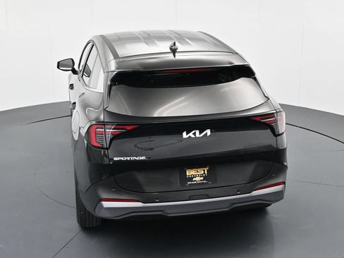 Used 2026 Kia Sportage LX FWD image 23