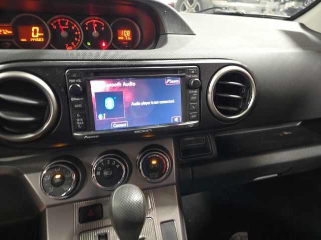 Used 2014 Scion xB FWD image 15