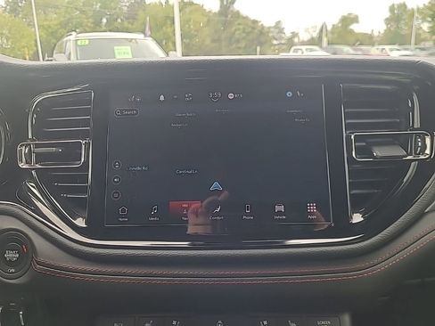 Used 2024 Dodge Durango GT image 23