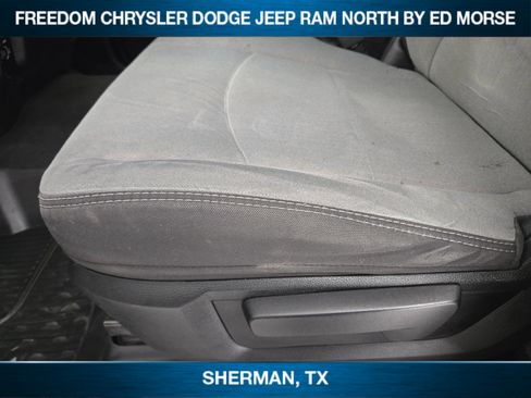 Used 2022 RAM 2500 Big Horn w/ Cold Weather Group image 18