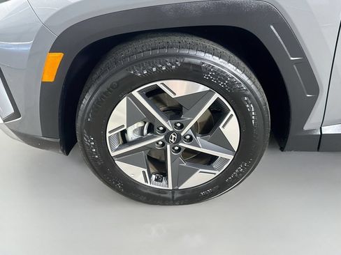 Used 2025 Hyundai Tucson SEL FWD image 8