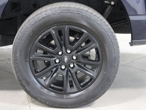 Used 2025 Ford F150 Platinum AWD/4WD image 18