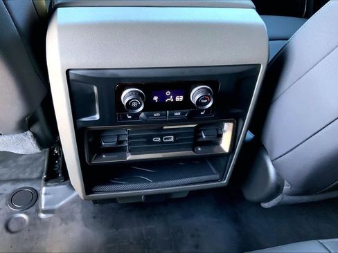 Used 2024 GMC Hummer EV 3X image 29