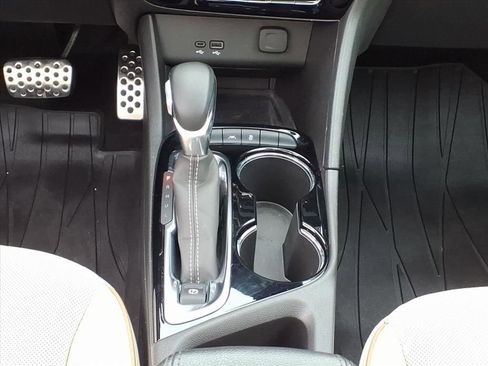 Certified 2025 Buick Encore GX Avenir w/ Avenir Technology Package image 23