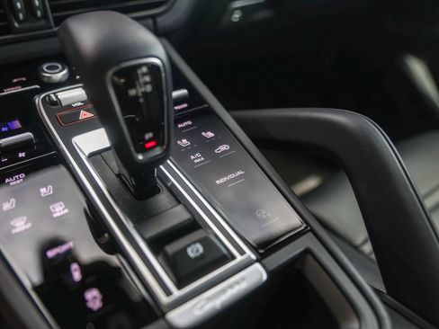 Certified 2023 Porsche Cayenne GTS AWD/4WD image 27