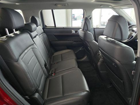 Used 2024 Hyundai Santa Fe Limited AWD/4WD image 39