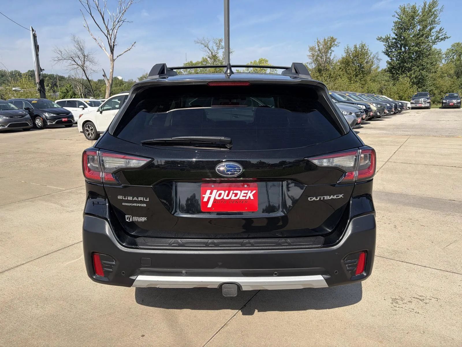 Used 2020 Subaru Outback Limited w/ Popular Package #2 AWD/4WD image 7
