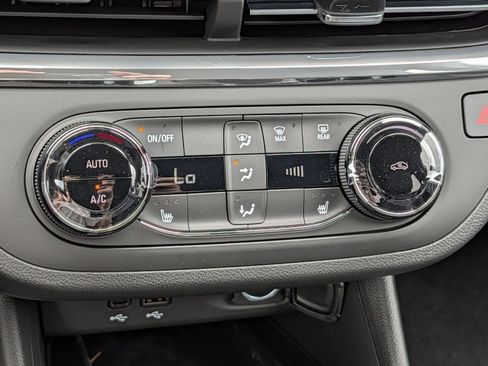 New 2026 Buick Envista Preferred w/ Convenience I Package FWD image 44