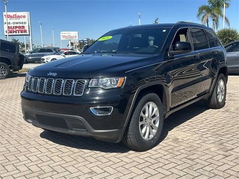 Used 2021 Jeep Grand Cherokee Laredo X image 3