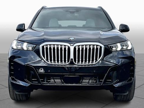 New 2026 BMW X5 sDrive40i w/ M Sport Package image 3