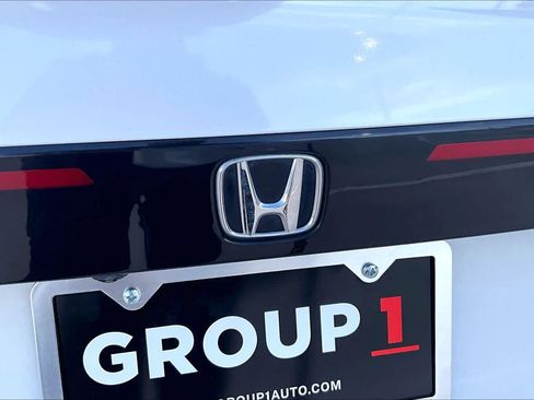 Used 2023 Honda Accord EX image 10