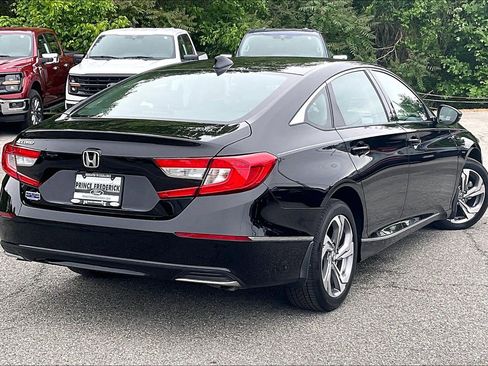 Used 2018 Honda Accord EX-L image 12
