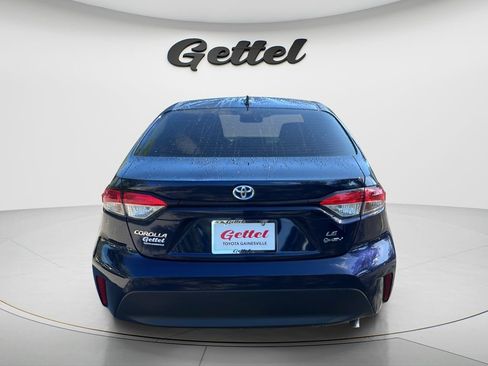 Used 2025 Toyota Corolla LE FWD image 6