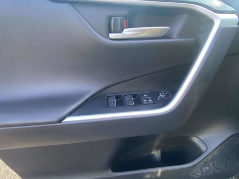 Used 2023 Toyota RAV4 XSE AWD/4WD image 21
