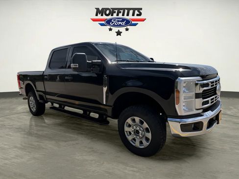 Used 2024 Ford F250 XLT AWD/4WD image 7