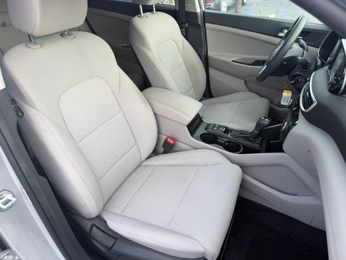 Used 2019 Hyundai Tucson SE AWD/4WD image 11