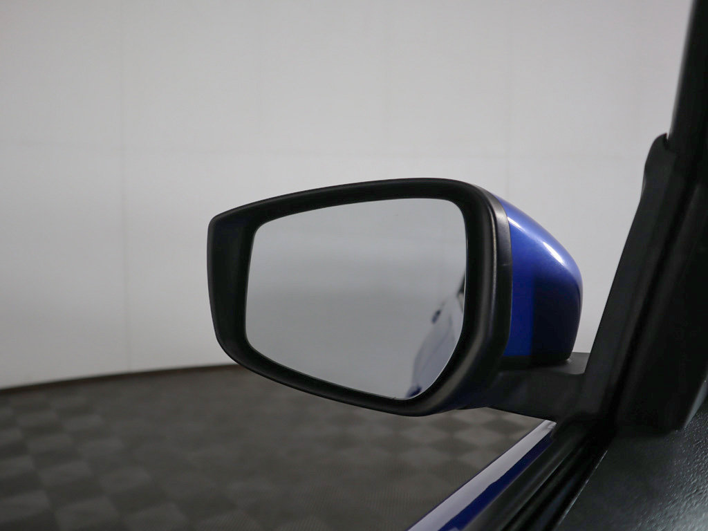 Used 2022 Nissan Kicks SV FWD image 33