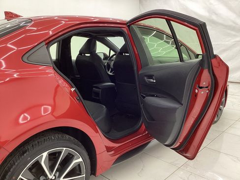 Used 2020 Toyota Corolla XSE image 23