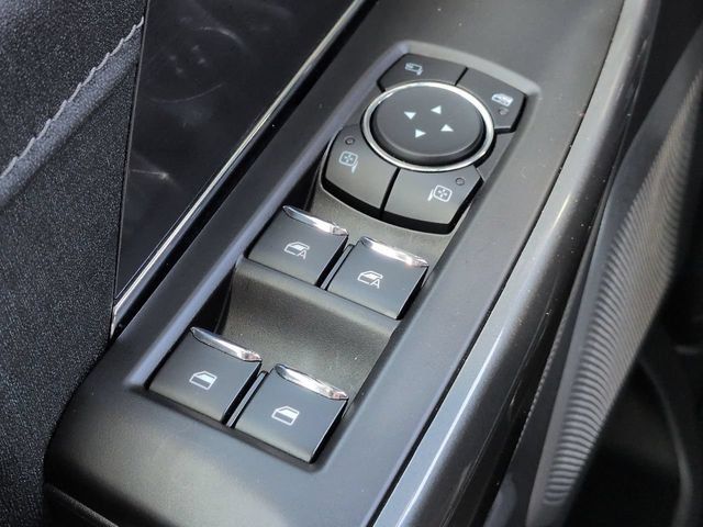 Used 2023 Ford F150 Lariat w/ Equipment Group 502A High AWD/4WD image 25