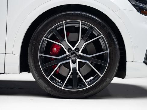 Used 2022 Audi SQ8 Premium Plus AWD/4WD image 40