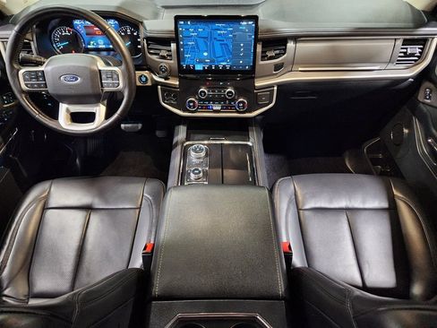 Used 2022 Ford Expedition XLT AWD/4WD image 46