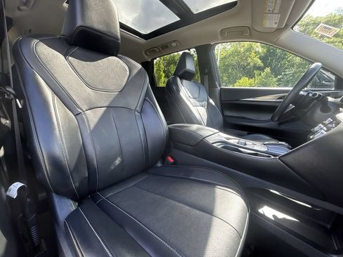Certified 2023 INFINITI QX60 Luxe w/ Cargo Package AWD/4WD image 28