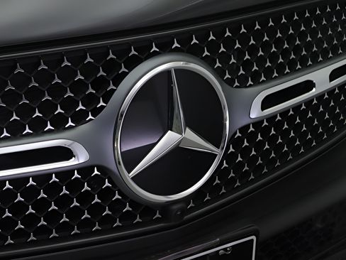 Certified 2026 Mercedes-Benz GLC 300 image 26
