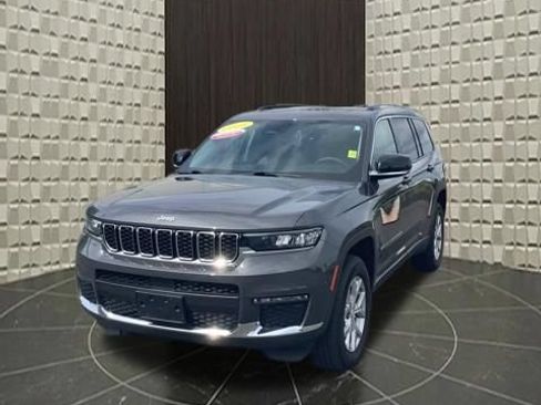 Certified 2023 Jeep Grand Cherokee L Limited AWD/4WD image 16