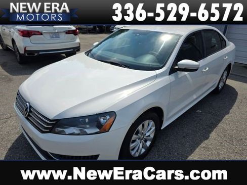 Used 2013 Volkswagen Passat 2.5 S FWD image 1