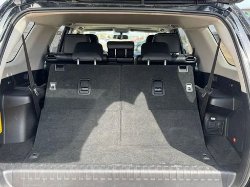 Used 2019 Toyota 4Runner Limited AWD/4WD image 41
