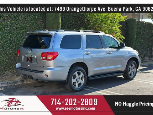 Used 2012 Toyota Sequoia SR5 w/ Sport Appearance Pkg AWD/4WD image 7