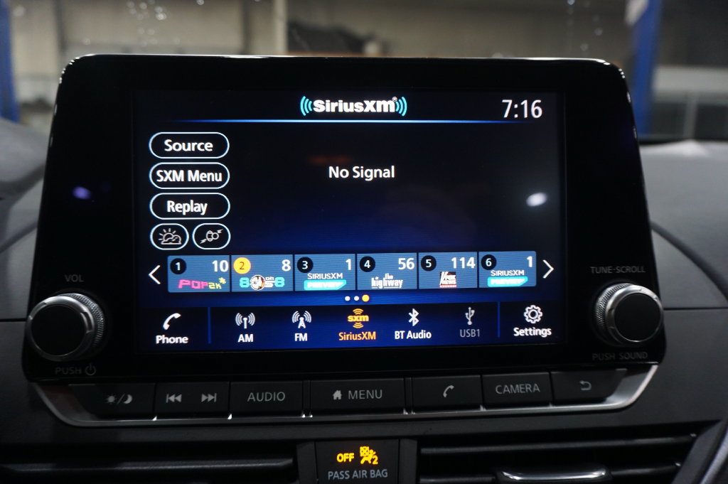 Used 2023 Nissan Altima 2.5 SV FWD image 10