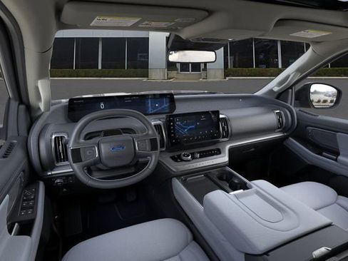 New 2026 Ford Expedition Max Platinum AWD/4WD image 9