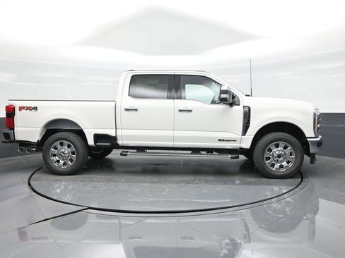 New 2026 Ford F250 Lariat w/ Chrome Package AWD/4WD image 16