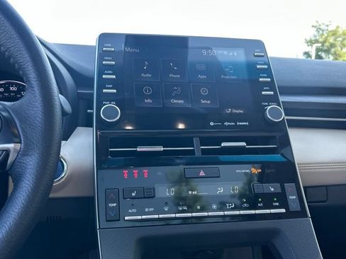 Used 2021 Toyota Avalon XLE w/ Moonroof Package FWD image 50