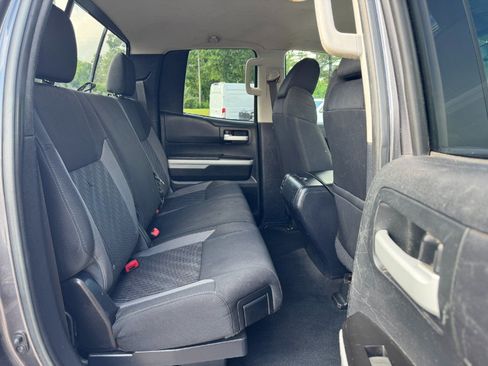 Used 2017 Toyota Tundra SR5 AWD/4WD image 17