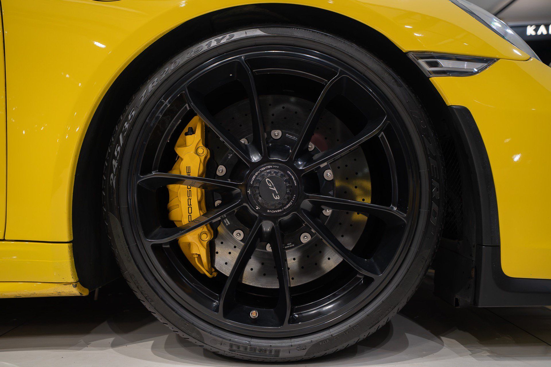 Used 2018 Porsche 911 GT3 RWD image 38