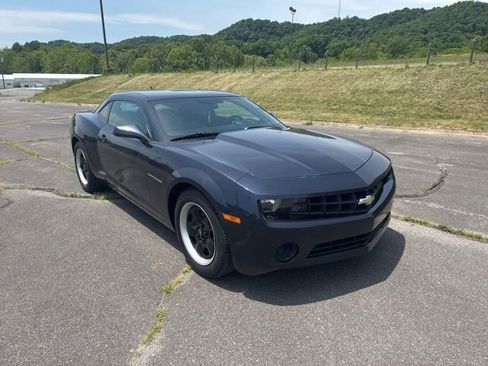 Used 2013 Chevrolet Camaro LS RWD image 2