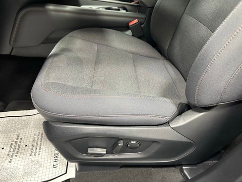 Used 2025 Ford Explorer Active image 13