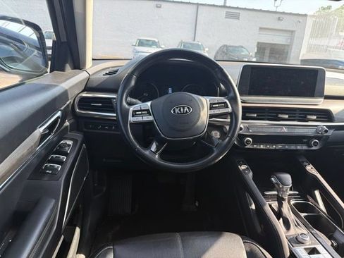 Used 2021 Kia Telluride EX w/ EX Premium Package AWD/4WD image 13