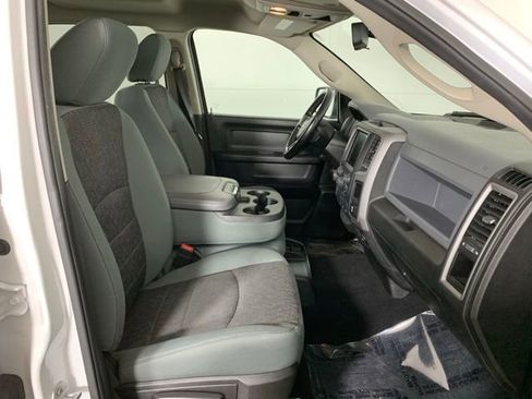 Used 2019 RAM 1500 Express w/ Wheel & Sound Group AWD/4WD image 24