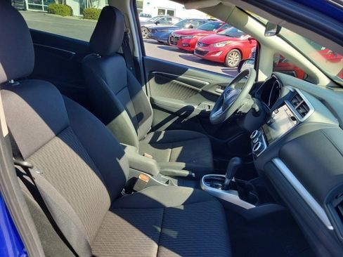 Used 2019 Honda Fit EX image 6