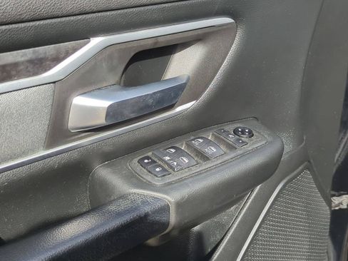 Used 2021 RAM 1500 Big Horn AWD/4WD image 9