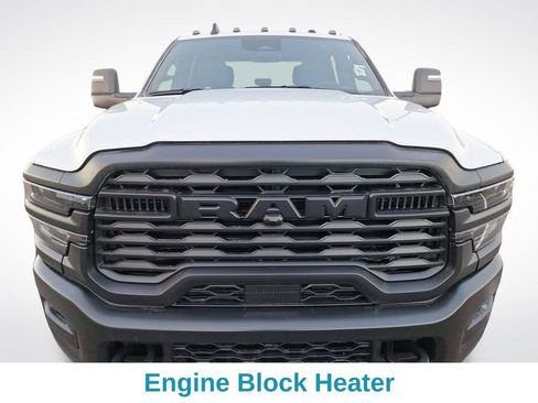 New 2026 RAM 5500 Tradesman AWD/4WD image 9